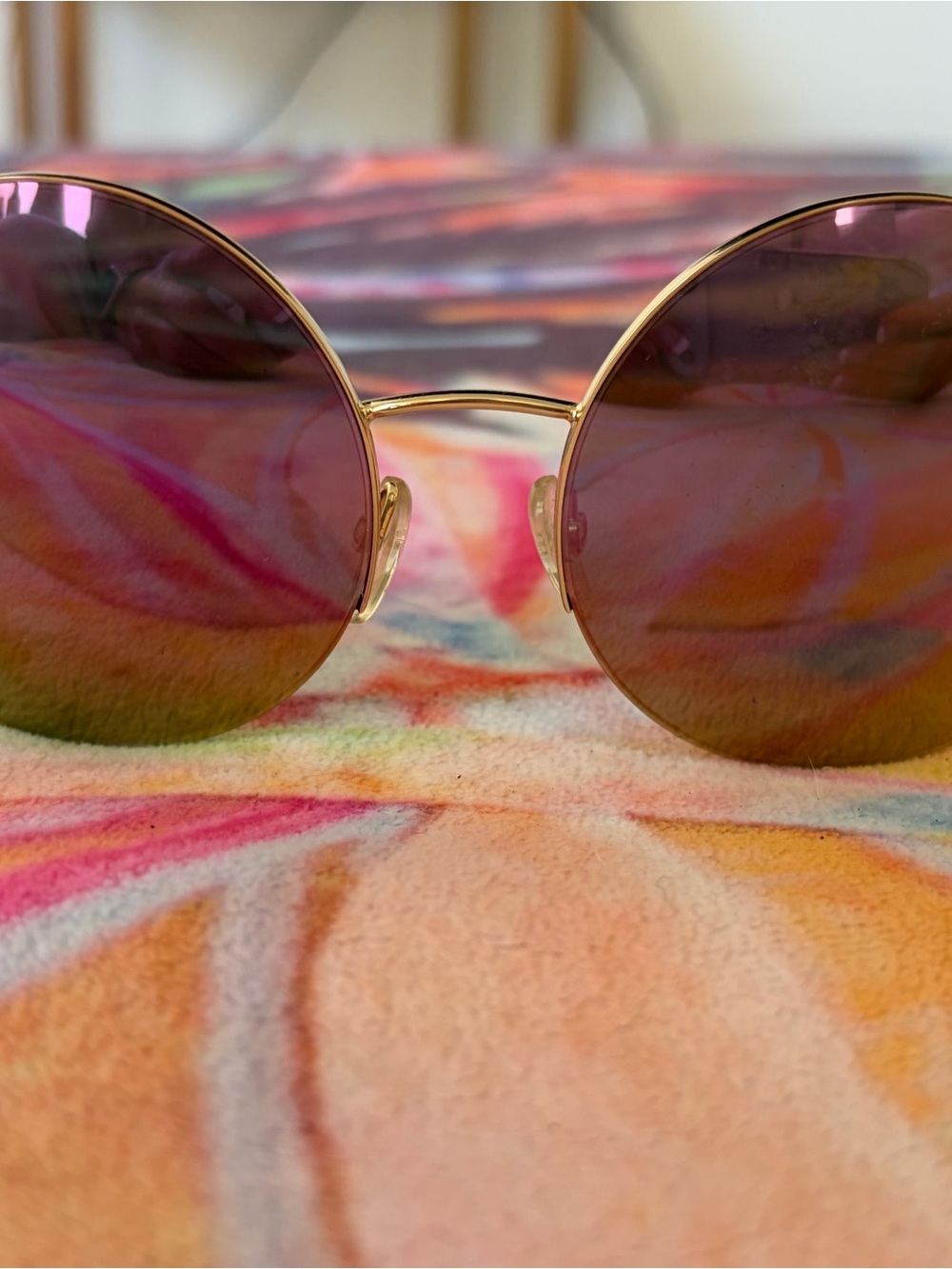 Round Pink Mirrored Sunglasses with Gold Frame